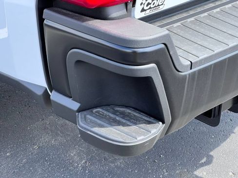 New 2026 Ford F350 4x4 Regular Cab Super Duty image 8