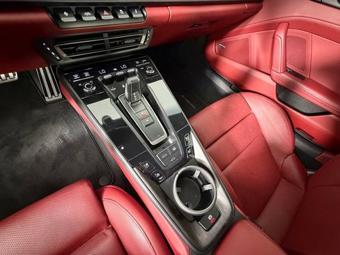 Certified 2024 Porsche 911 Carrera GTS RWD image 35
