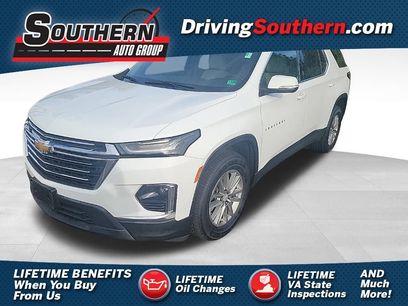 Used 2022 Chevrolet Traverse LT