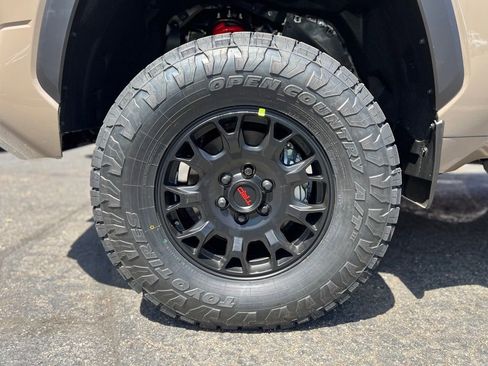 New 2026 Toyota Tundra SR5 AWD/4WD image 6