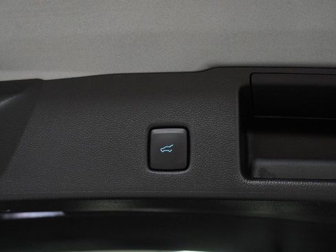 Used 2023 Ford Escape Active image 43