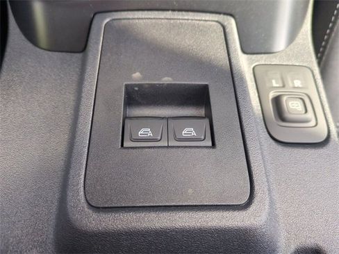 New 2025 Ford Bronco Badlands image 23