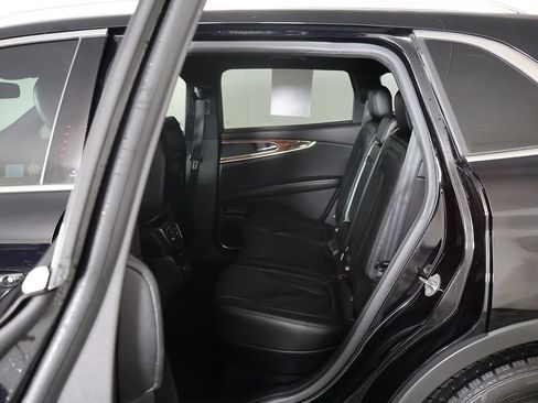 Used 2017 Lincoln MKX Select w/ Select Plus Package FWD image 24