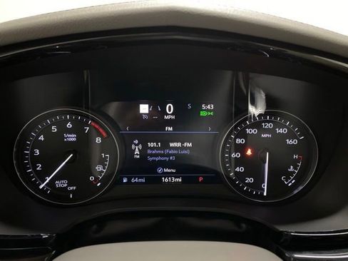 Used 2025 Cadillac XT6 Premium Luxury w/ Technology Package FWD image 11