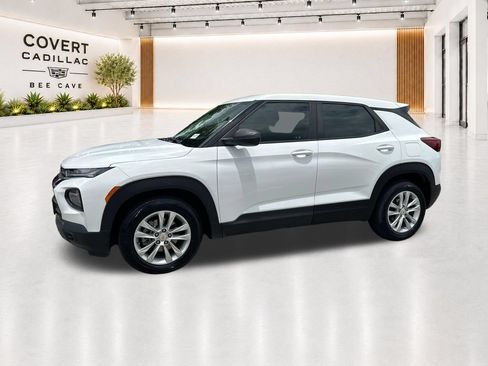 Used 2021 Chevrolet TrailBlazer LS FWD image 5
