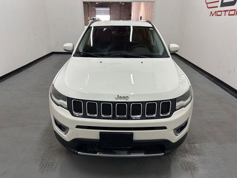 Used 2018 Jeep Compass Limited w/ Navigation Group AWD/4WD image 3