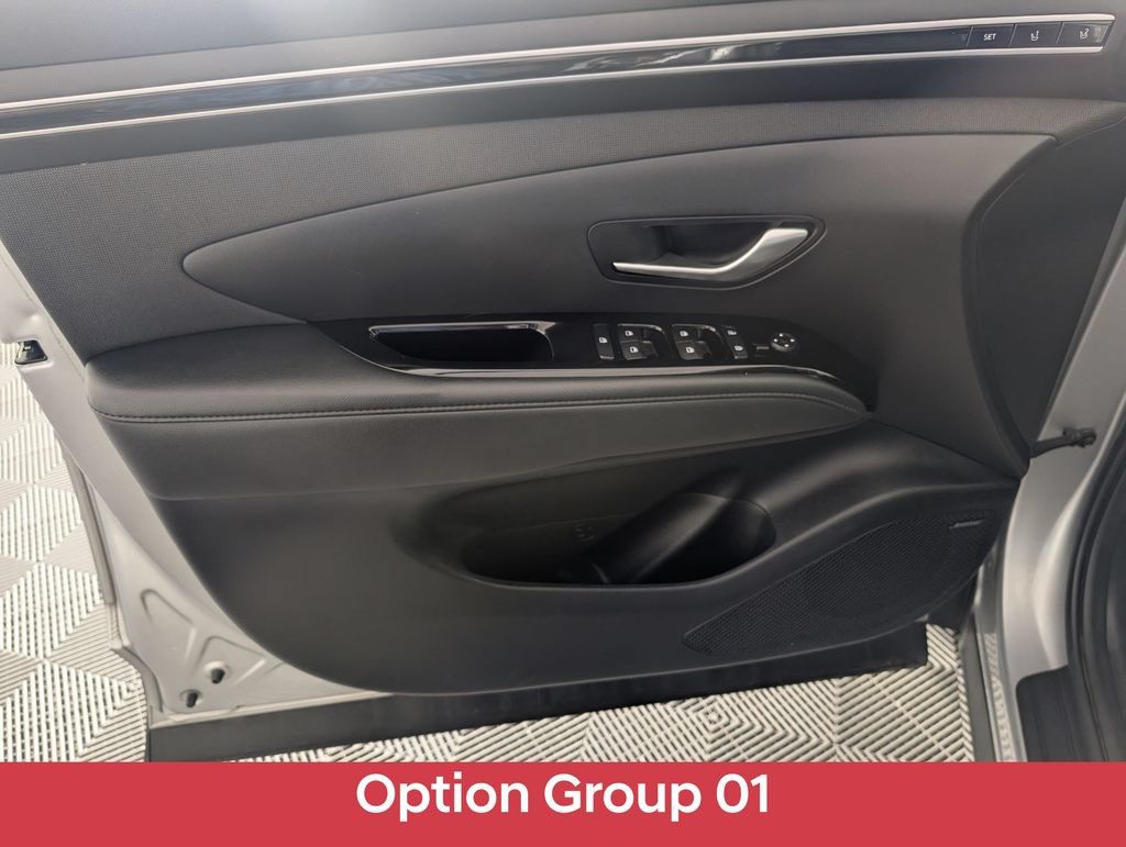 Used 2024 Hyundai Tucson Limited AWD/4WD image 11