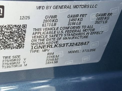 New 2026 Chevrolet Traverse RS w/ LPO, Floor Liner Package FWD image 21