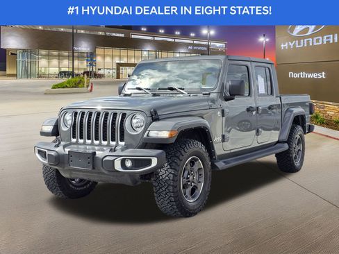 Used 2022 Jeep Gladiator Overland w/ Popular Equipment Package image 2