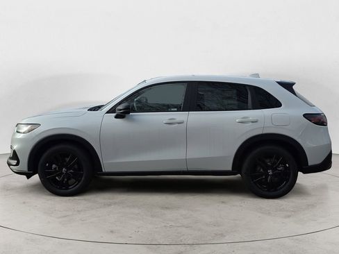 Used 2026 Honda HR-V Sport image 2