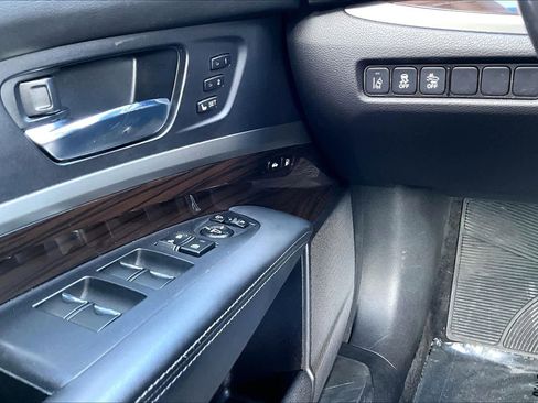 Used 2016 Acura RLX w/ Technology Package FWD image 33