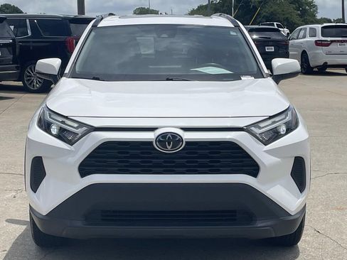 Used 2023 Toyota RAV4 XLE w/ Convenience Package FWD image 6