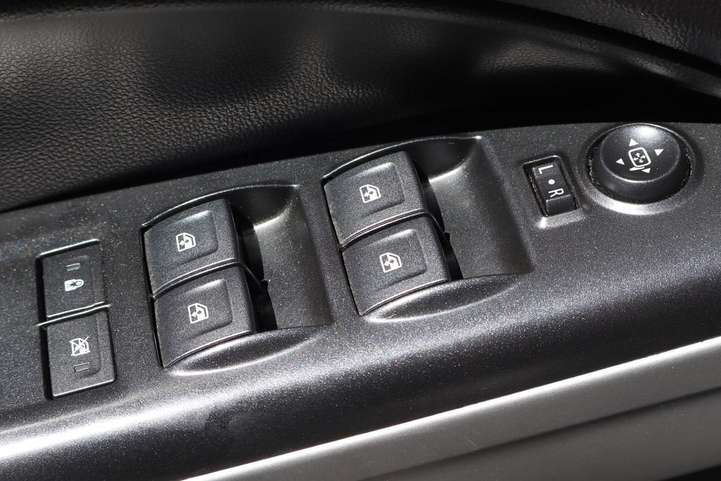Used 2018 Chevrolet Colorado LT RWD image 20