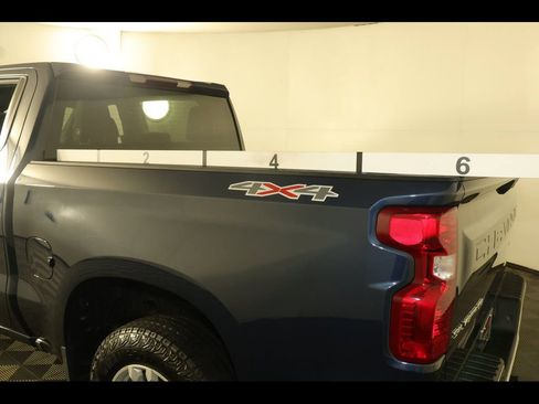 Used 2023 Chevrolet Silverado 1500 LT image 14