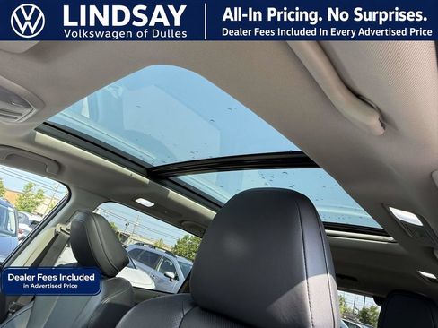 Used 2024 Subaru Ascent Touring AWD/4WD image 16