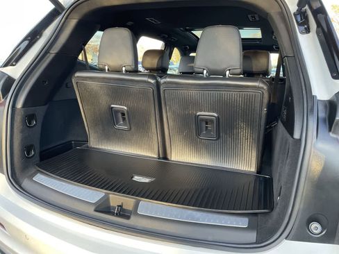 Certified 2024 Cadillac XT6 Premium Luxury w/ LPO, Floor Liner Package image 17