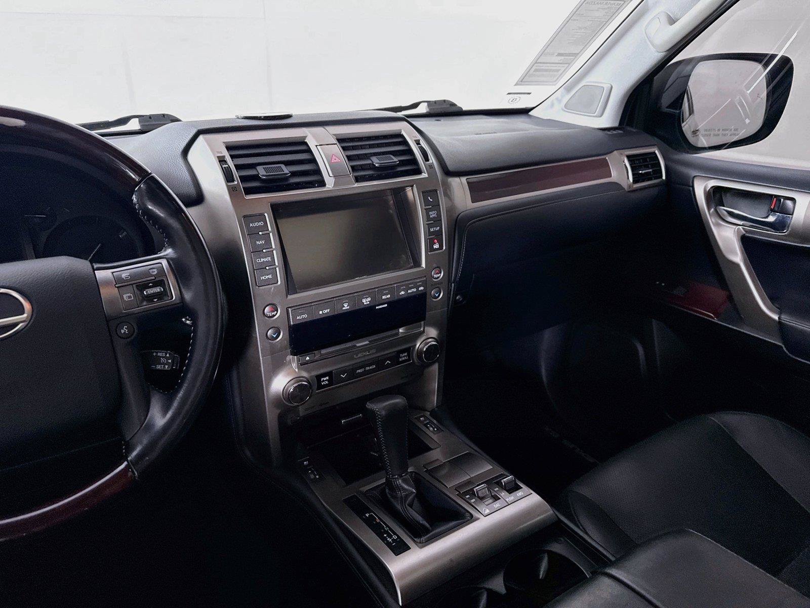 Used 2019 Lexus GX 460 Premium AWD/4WD image 35