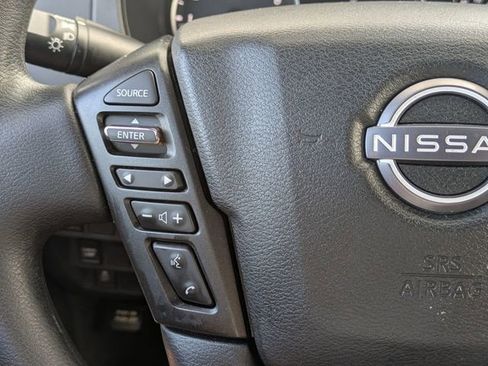 Used 2025 Nissan Frontier SV RWD image 17