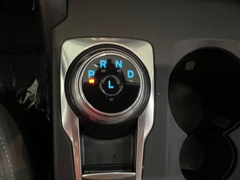 Used 2020 Ford Escape SE FWD image 26