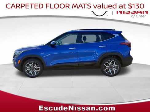 Used 2022 Kia Seltos SX w/ Sunroof Package AWD/4WD image 6
