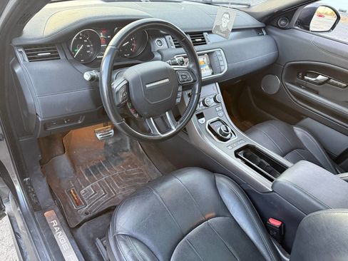 Used 2018 Land Rover Range Rover Evoque Landmark Edition image 9