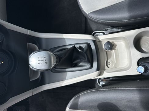 Used 2012 Ford Fiesta S FWD image 23