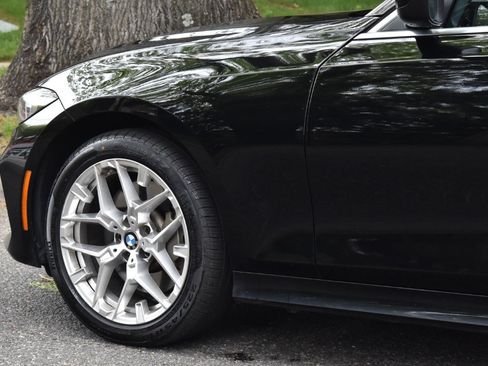 Used 2025 BMW 330i xDrive Sedan AWD/4WD image 36