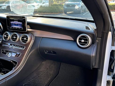 Used 2018 Mercedes-Benz C 300 Cabriolet image 15