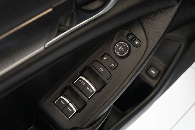 Used 2022 Honda Accord Sport image 4