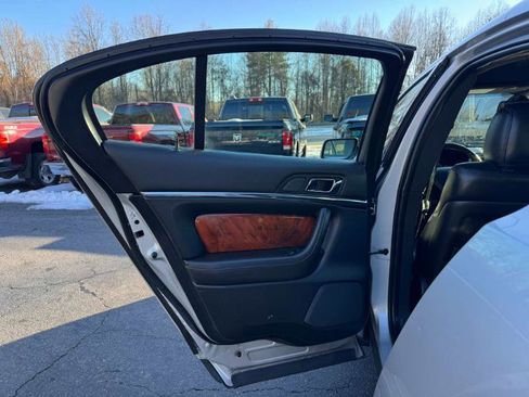 Used 2014 Lincoln MKS AWD w/ Equipment Group 101A image 11