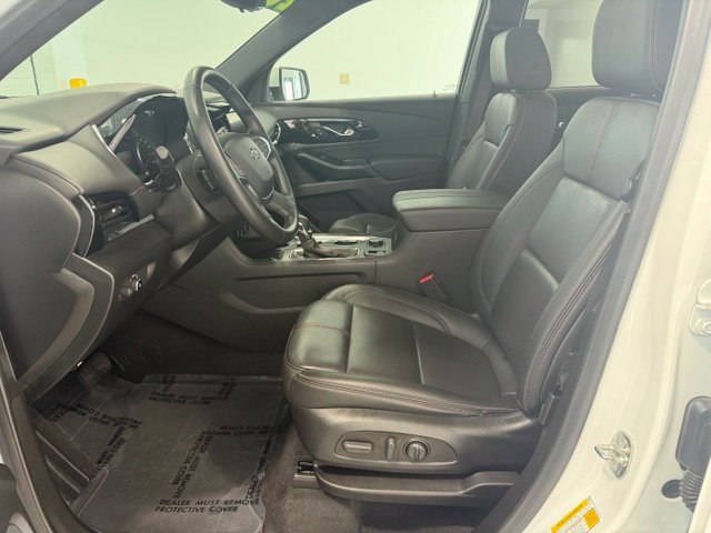 Used 2023 Chevrolet Traverse RS AWD/4WD image 10