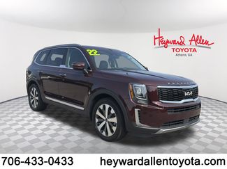 Used 2022 Kia Telluride S FWD video 1