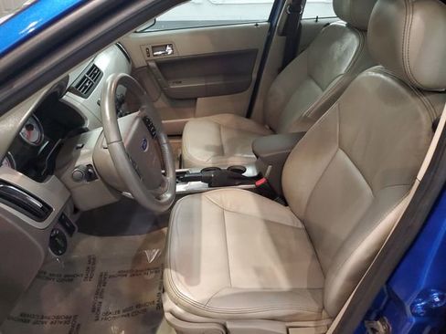Used 2010 Ford Focus SEL image 11