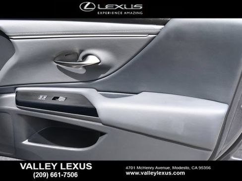 Used 2025 Lexus ES 350 w/ Accessory Package (Z2) FWD image 20