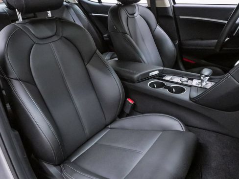 Certified 2026 Genesis G70 2.5T AWD/4WD image 14