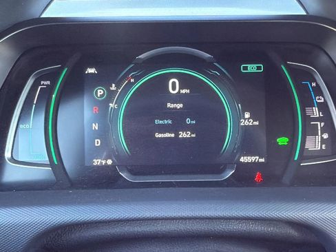 Used 2020 Hyundai Ioniq SEL image 16