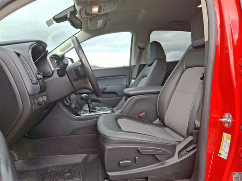 Used 2020 Chevrolet Colorado Z71 image 13