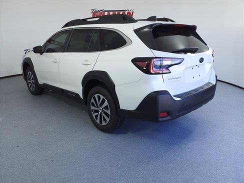 New 2025 Subaru Outback Premium image 2