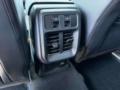 Used 2025 Ford Bronco Outer Banks AWD/4WD image 14