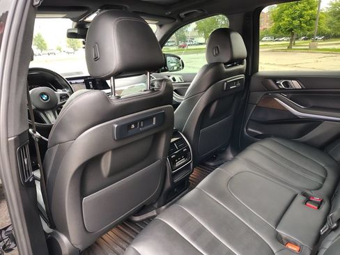 Used 2021 BMW X5 sDrive40i w/ M Sport Package RWD image 34