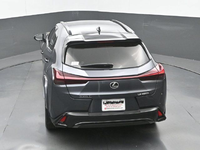 Used 2024 Lexus UX 250h F Sport FWD image 31