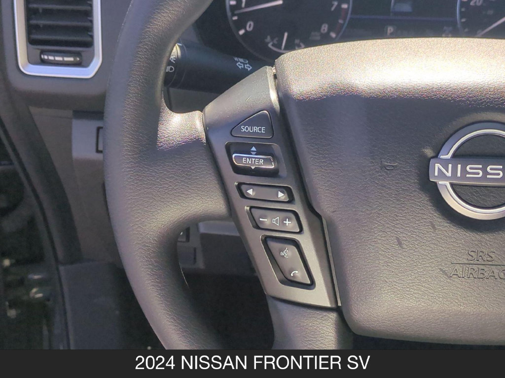 Certified 2024 Nissan Frontier SV AWD/4WD image 17