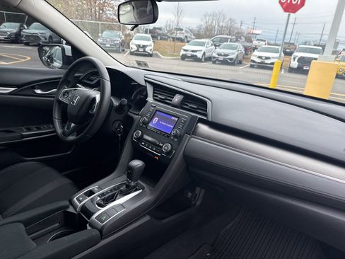 Used 2021 Honda Civic LX image 13