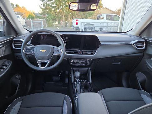 New 2026 Chevrolet TrailBlazer LT w/ Convenience Package image 26