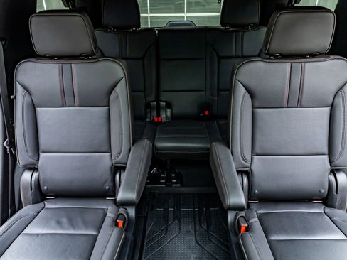 Used 2022 Chevrolet Tahoe RST w/ Sport Performance Package image 37