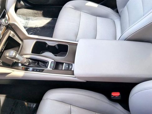 Used 2019 Honda Accord EX-L image 14