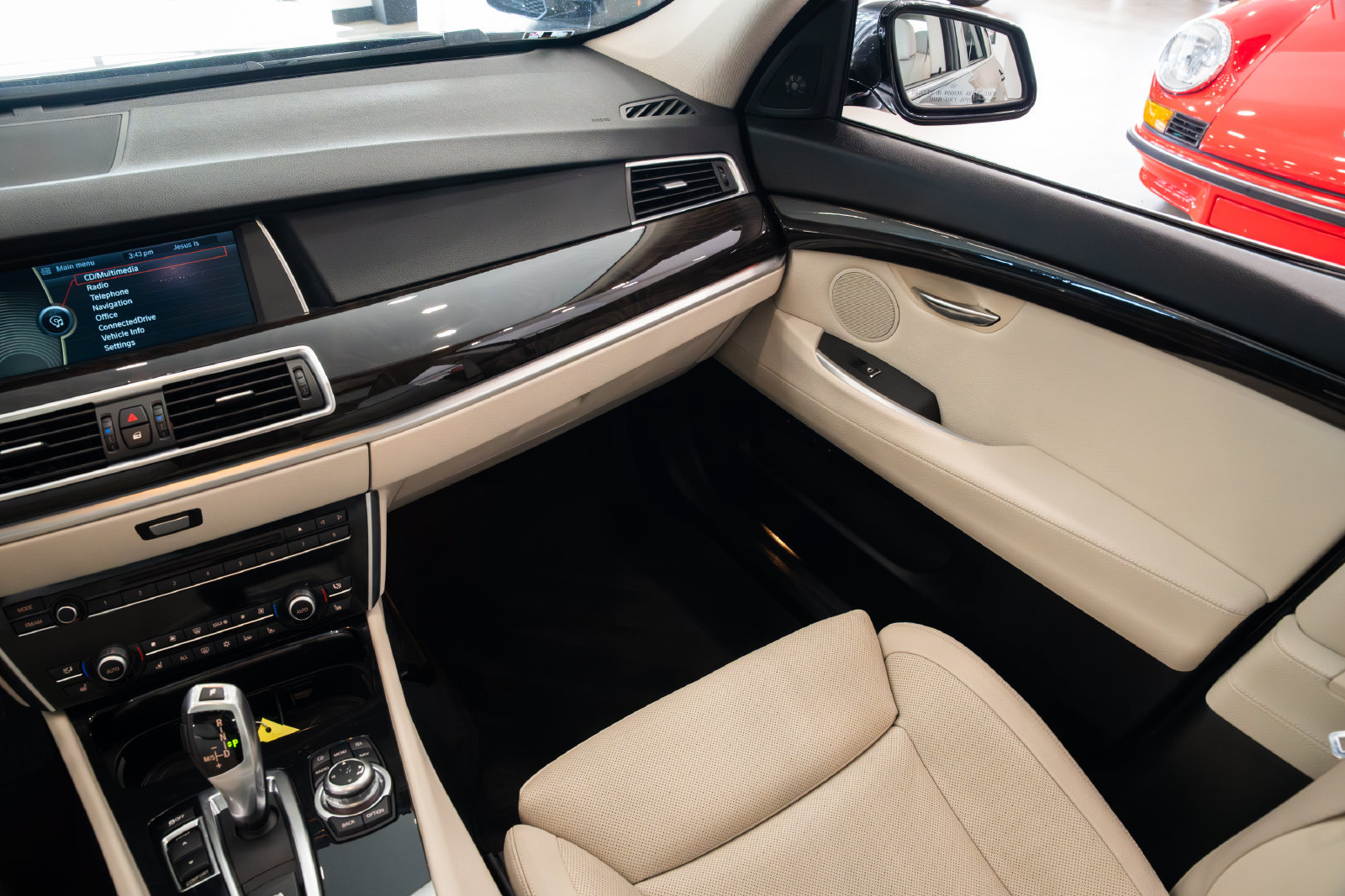 Used 2012 BMW 535i Gran Turismo RWD image 12
