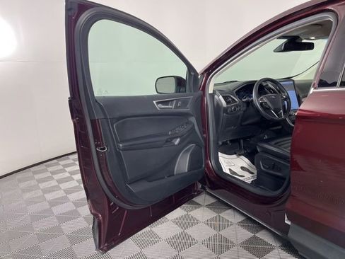 Used 2024 Ford Edge SEL image 14