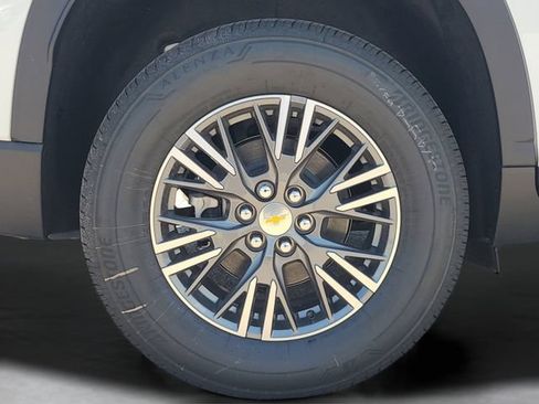New 2026 Chevrolet Traverse LT FWD image 33