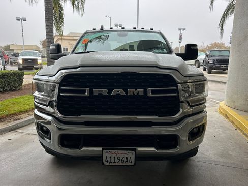 Used 2024 RAM 3500 Big Horn image 7